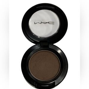 Mac cosmetics BRUN Satin Eyeshadow 1.5g made in Canada